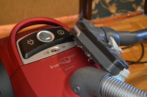 Støvsugning i fremtiden: Hvordan robotstøvsugere revolutionerer rengøringen