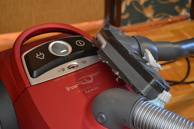 Støvsugning i fremtiden: Hvordan robotstøvsugere revolutionerer rengøringen